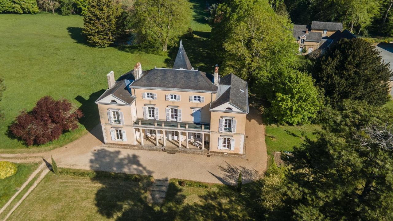 Manoir Des Etrichets Bed & Breakfast Saint-Saturnin  Exterior photo